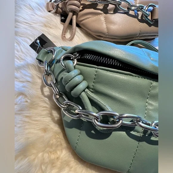 QUILTED BUM BAG/BELT BAG - Picture 3 of 14